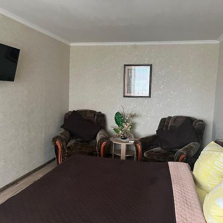 Apartment On Artyleriiska 2 With River View Mykolajiw Exterior foto